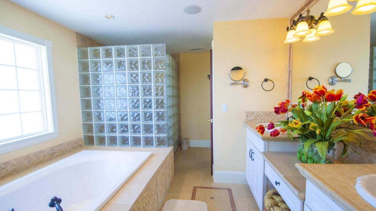 Ep204, Grande Ritz Carolina- Oceanfront, 18 Bedrooms, 18 Bathrooms Kill Devil Hills Esterno foto